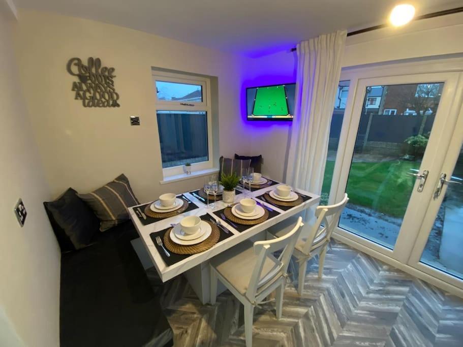 Wharfedale Lodge- Bungalow-3 Bed, 2 Bath, Amazing! Thornton  Dış mekan fotoğraf